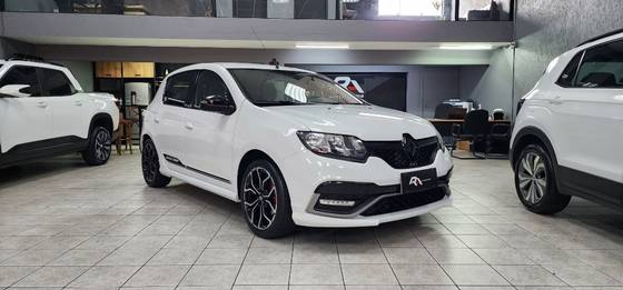 RENAULT SANDERO 2.0 16V HI-FLEX RS MANUAL RENAULT SANDERO 2.0 16V HI-FLEX RS MANUAL
